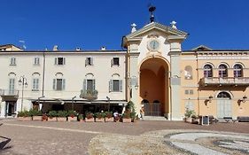 In pieno centro storico Ca Marì e Casa Elena